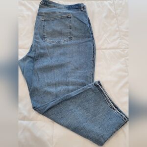 Abercrombie & Fitch Ankle Straight Ultra High Rise Jean - Curve Love